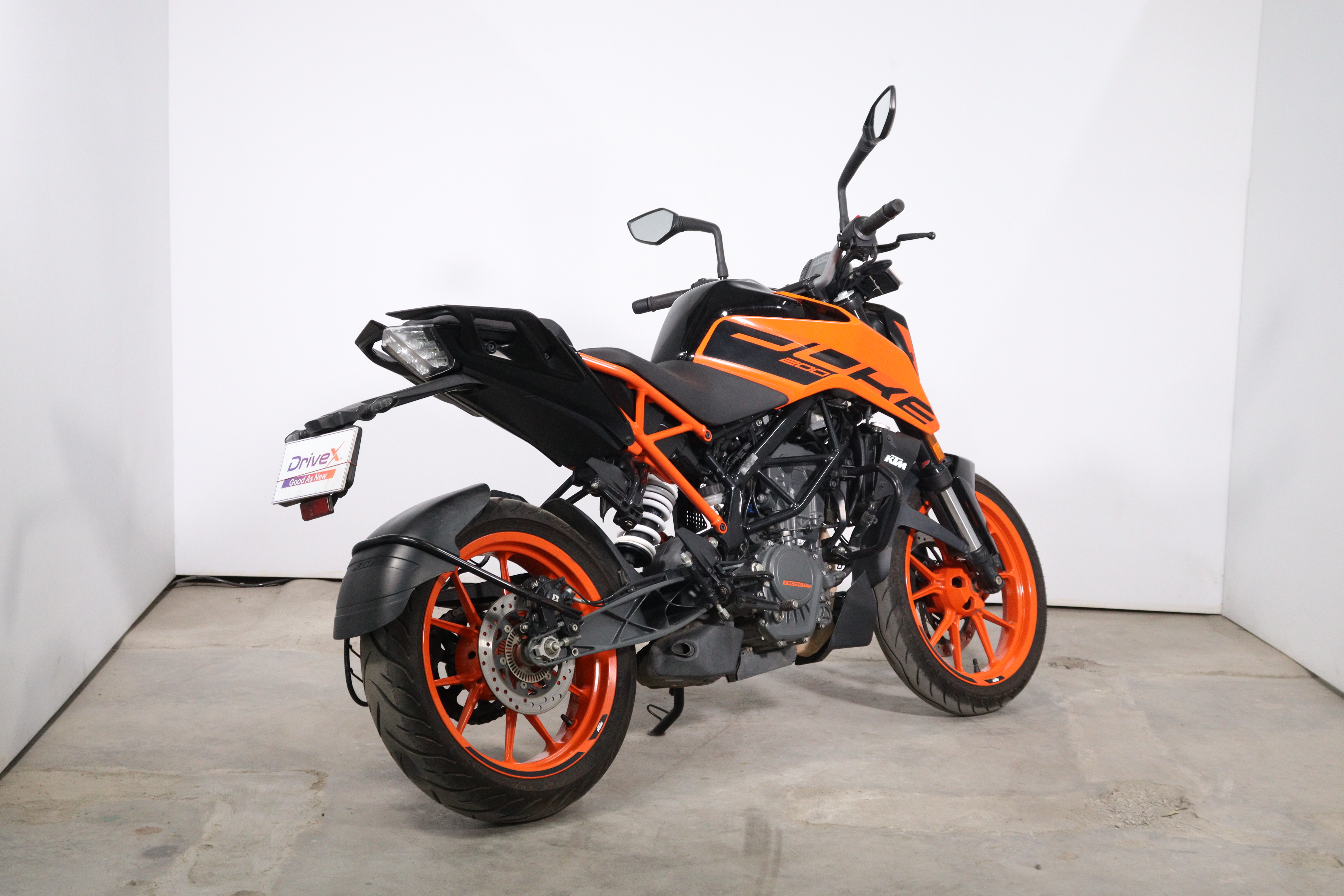 KTM Duke 200